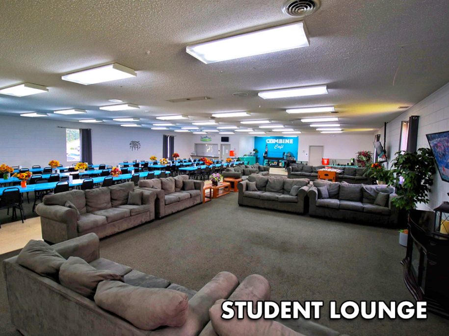 STUDENT LOUNGE